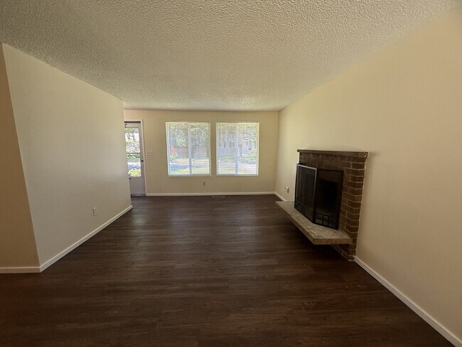 Foto del edificio - Rambler in Maple Valley Available Now!
