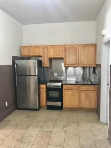 Primary Photo - 38-21 27th St