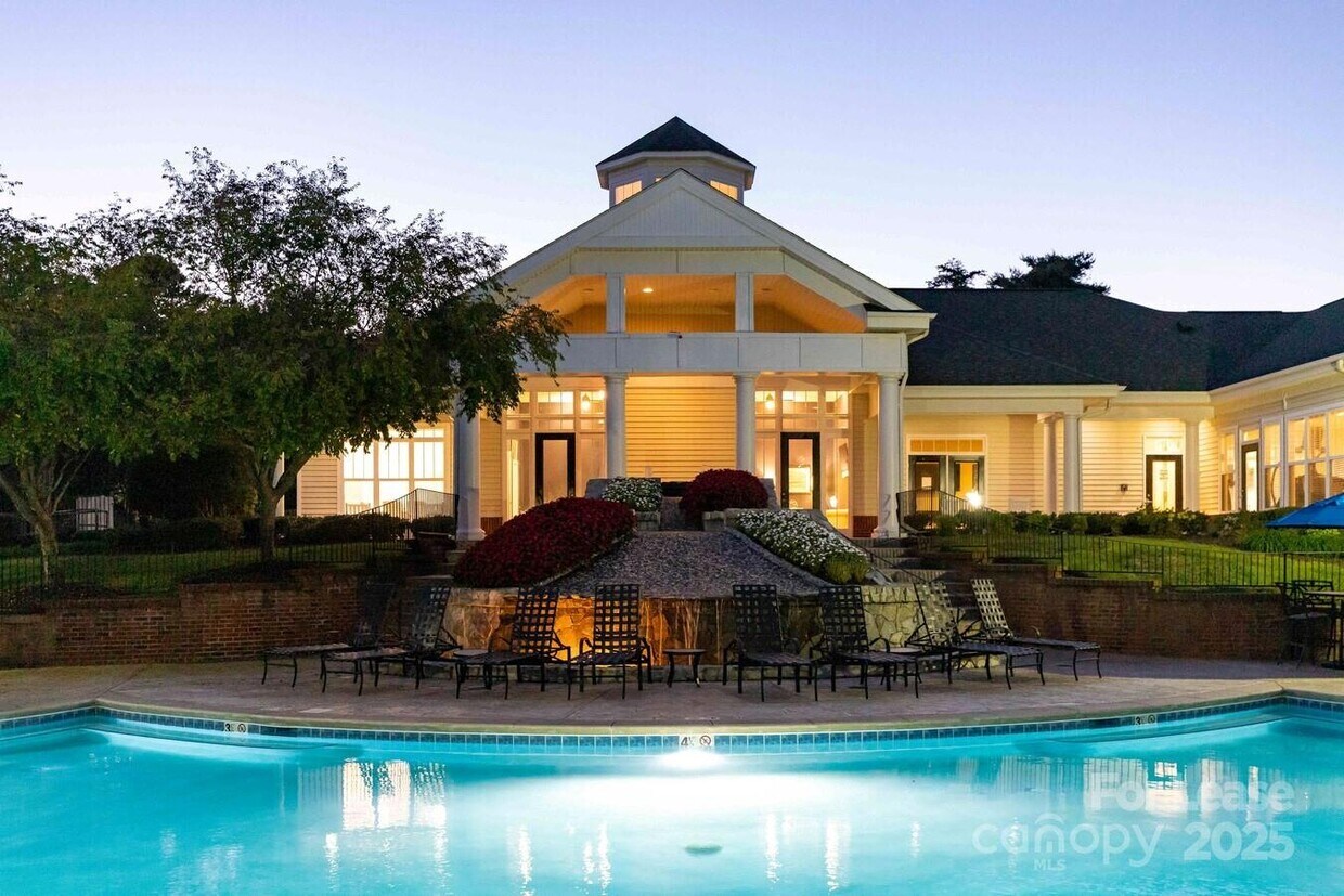 Foto principal - 117 Abberly Green Blvd