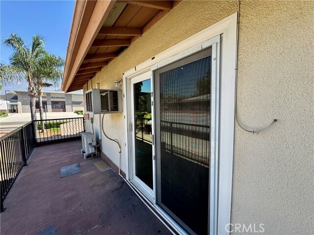 Building Photo - 8863 San Bernardino Rd