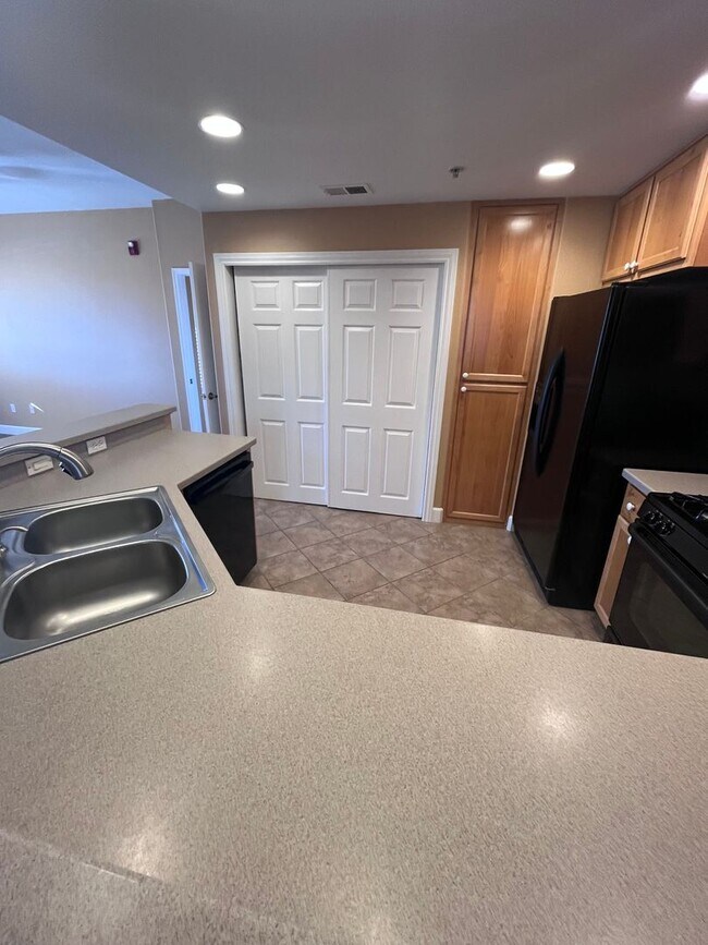 Foto del edificio - BEAUTIFUL CONDO AT THE PHOENICIAN IN ROSEVILLE!!