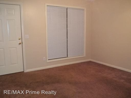 Building Photo - 8343 Twin Chapel Dr