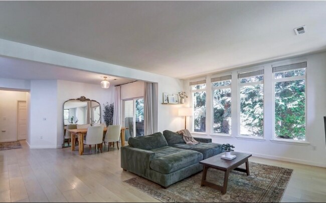 Building Photo - 5500 Harbour Pointe Blvd