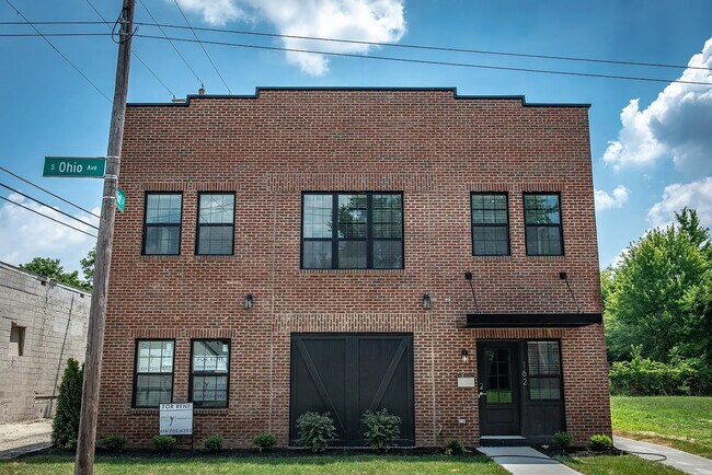 Exterior - 162 S Ohio Ave