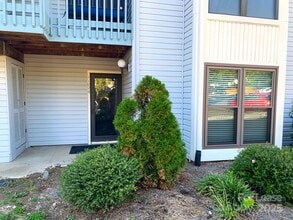 Building Photo - 11026 Harrowfield Rd