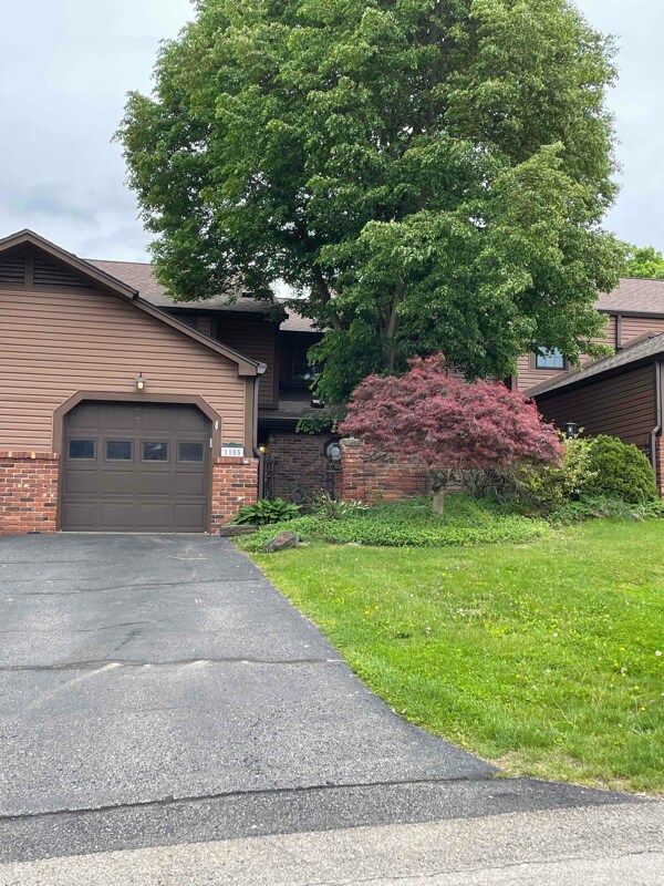 Foto principal - 1105 Old Farm Rd