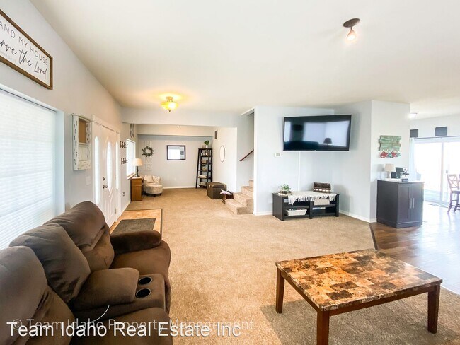 Foto del edificio - 5 br, 3.5 bath House - 426 E Valley View