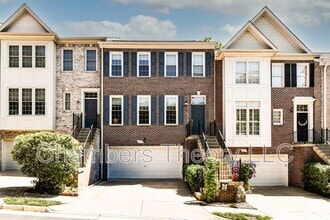 Building Photo - 2719 Pembsly Dr
