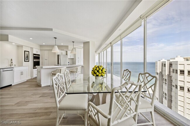 Building Photo - 4041 Gulf Shore Blvd N