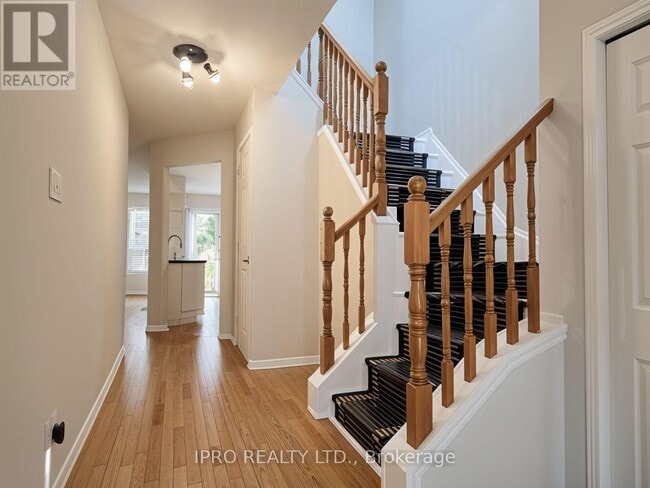 Building Photo - 447 Molly McGlynn St