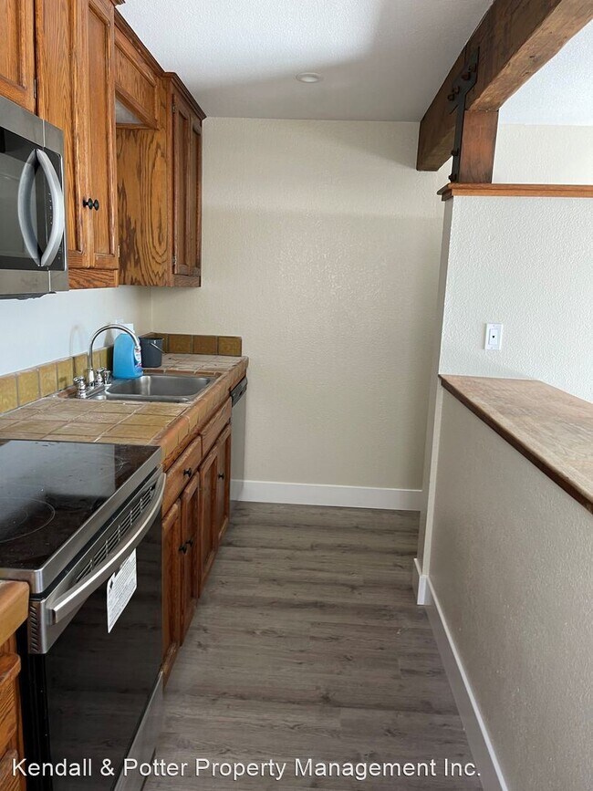 Foto del edificio - 2 br, 2 bath House - 22045 East Cliff Dr.