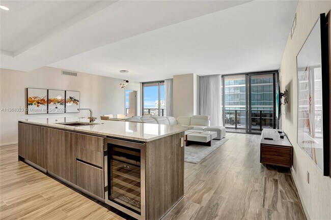 Foto del edificio - 801 S Miami Ave