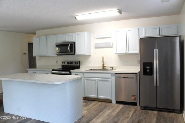 Foto del edificio - 209 Quarter Horse Ln