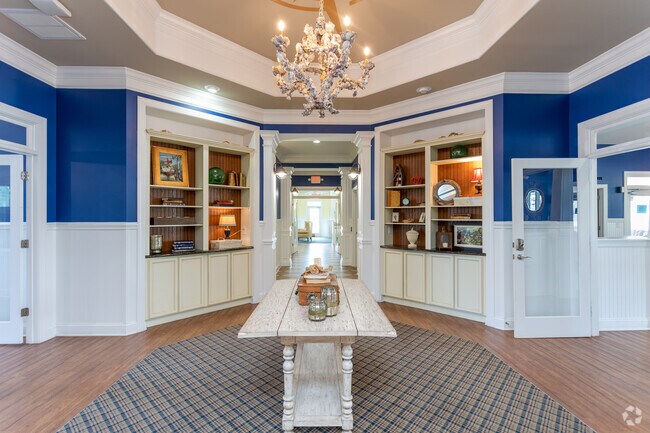 Lobby - Compass Landing