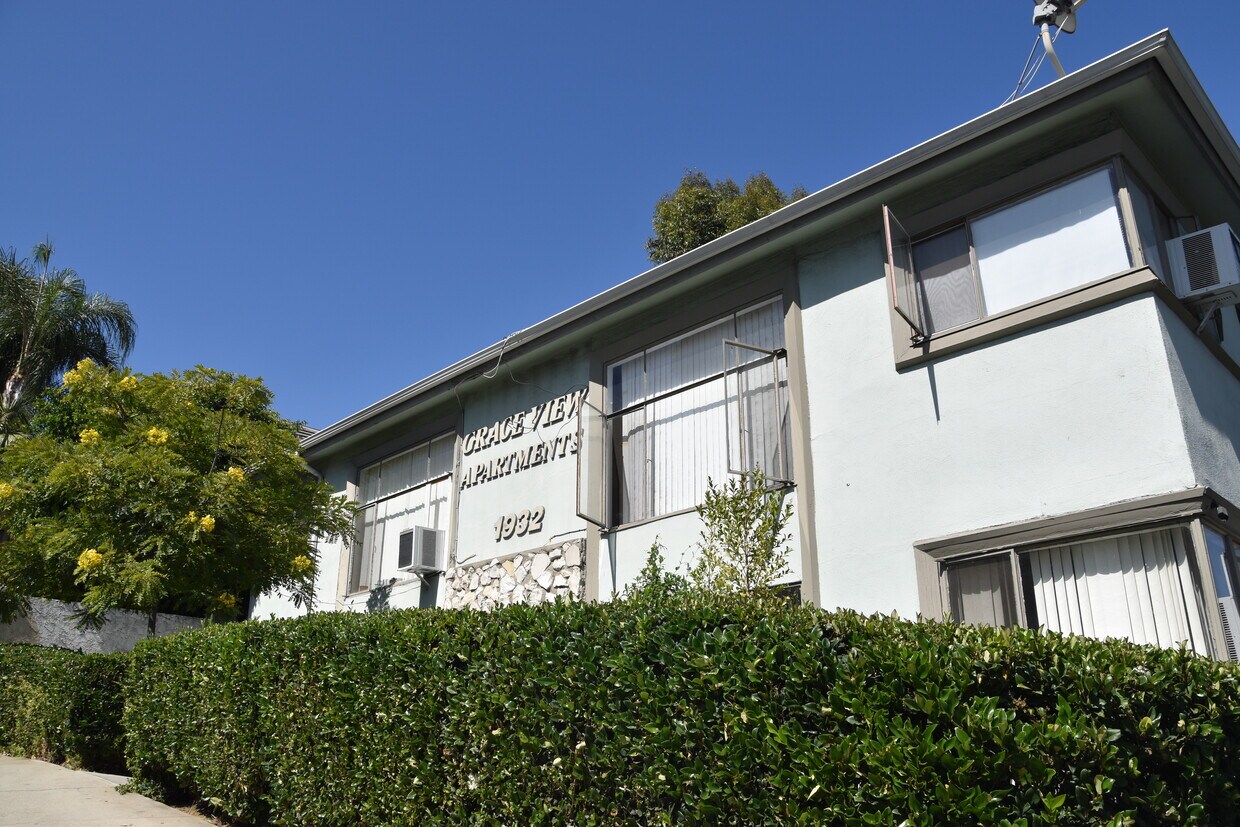 Fachada del hotel de Grace View Apartments - 1932 Grace Ave