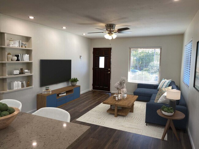 Building Photo - BEACH & BAY - BEAUTIFULLY RENOVATED HOME