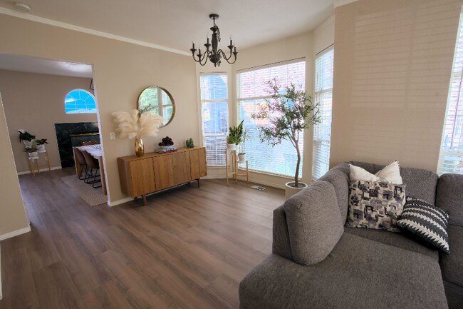 Building Photo - 953 Senior Band Rd