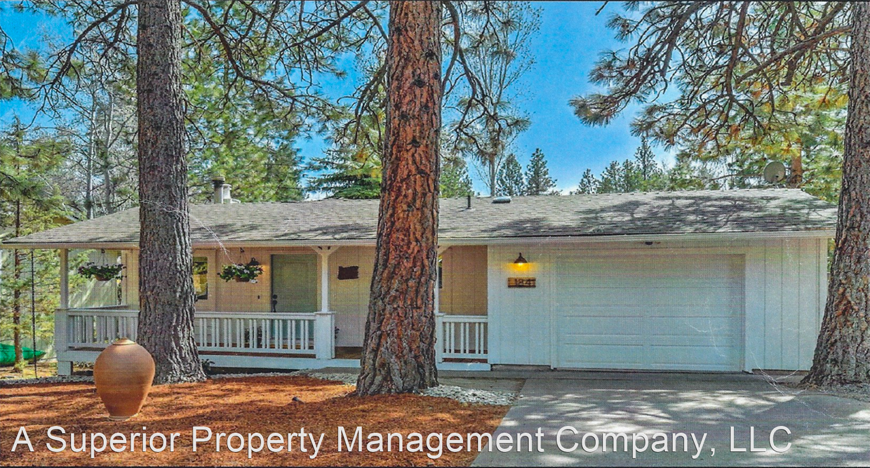 Primary Photo - 3 br, 2 bath House - 1841 SW Knoll Ave