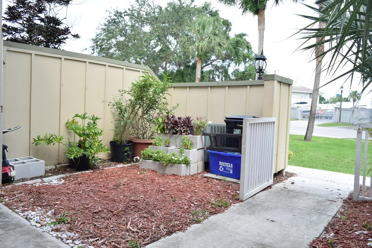 6295 Riverwalk Ln, Jupiter, FL 33458 Townhouse for Rent in Jupiter