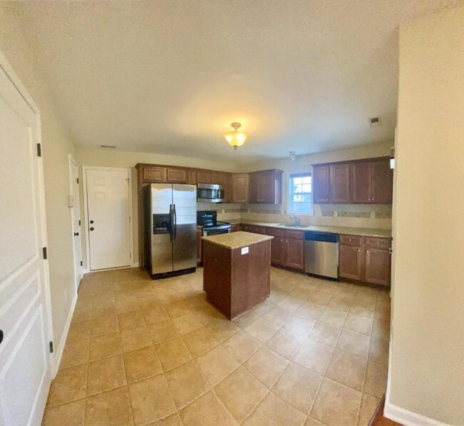 Foto del edificio - 4005 Princess Amelia Ln