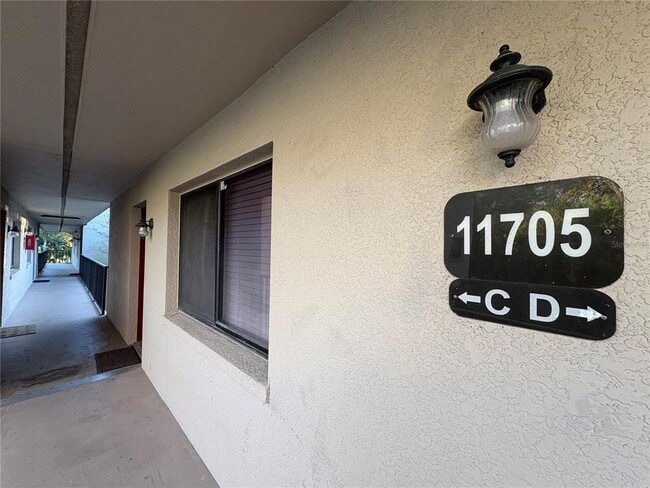 Foto del edificio - 11705 Raintree Village Blvd