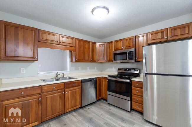 Foto del edificio - 2205 Autumn Creek Dr