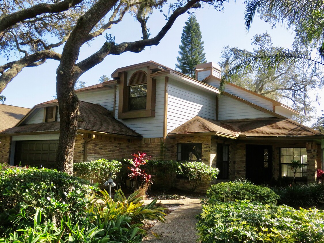 Primary Photo - 15108 Heathridge Dr