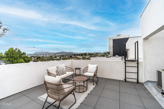 Foto del edificio - 3226 W Robinson Ln