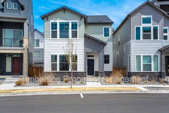 Building Photo - 2211 W 166th Ave