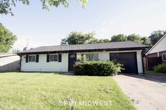 Building Photo - 8124 E 37th Pl
