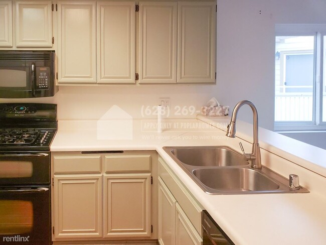 Building Photo - 2 br, 2 bath Condo - 645 Chestnut Avenue U...