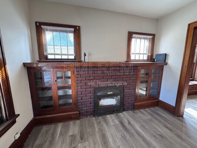 Foto del edificio - 1023 Harrison Ave SW