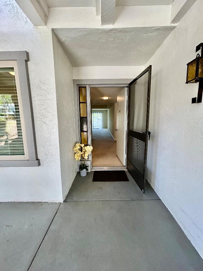 Building Photo - 5138 Cribari Pl