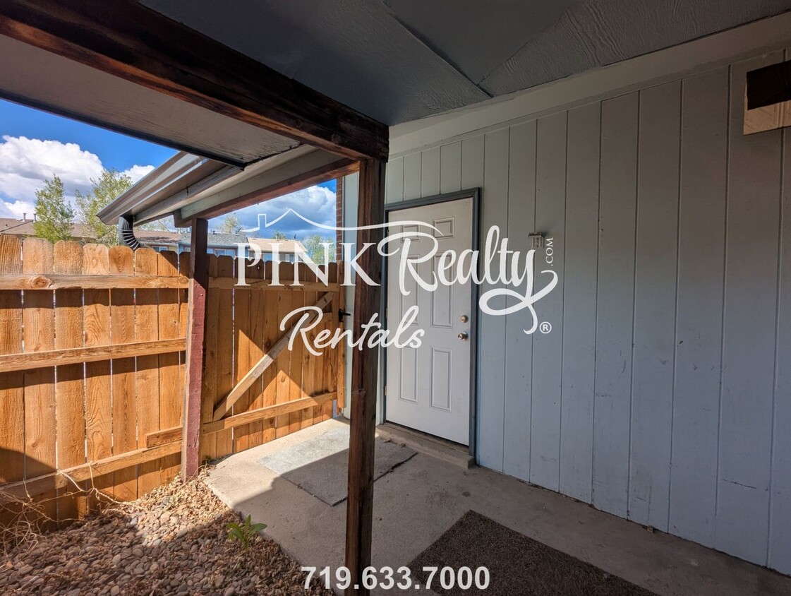 Primary Photo - 4110 Husted Mill Ct