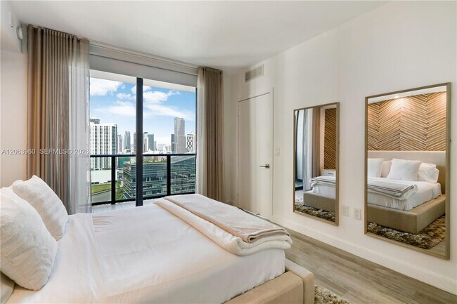 Foto del edificio - 55 SW 9th St