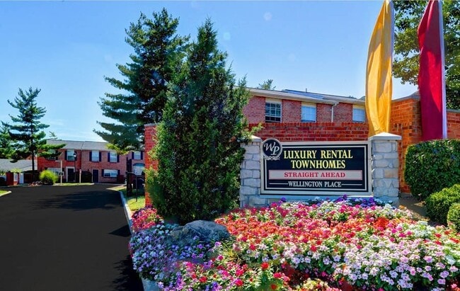 Building Photo - Wellington Place