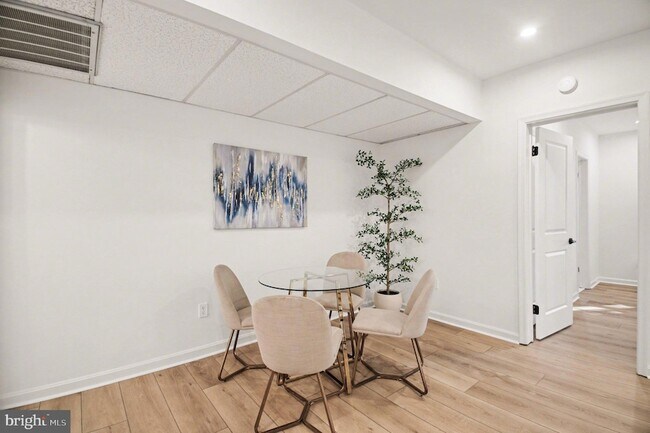 Foto del edificio - 2007 Key Blvd