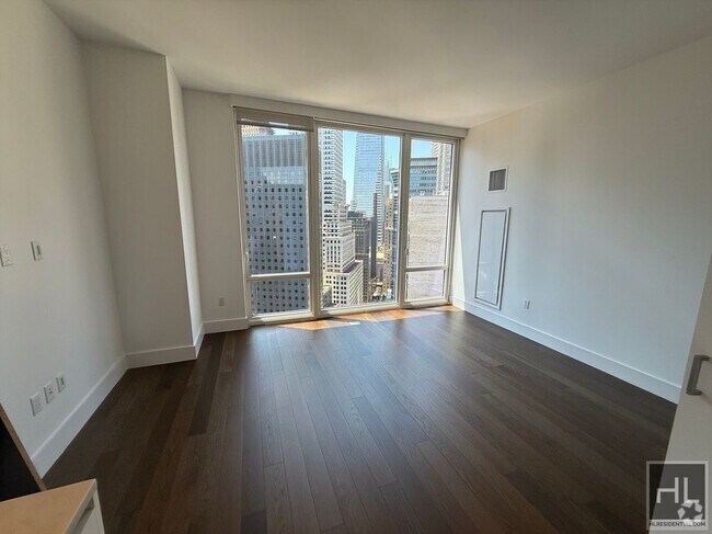 Building Photo - East 44th Street