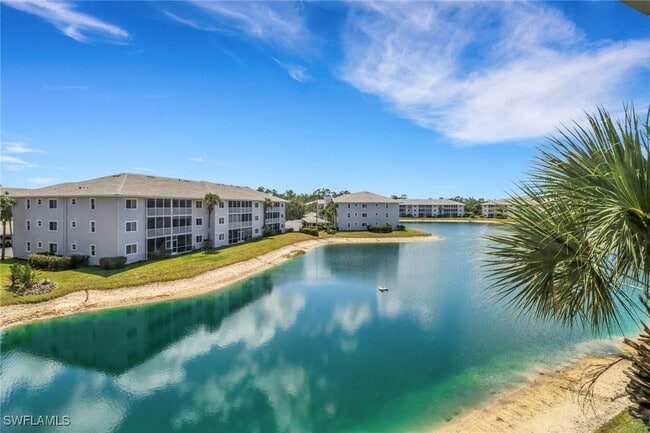 Building Photo - 7842 Regal Heron Cir