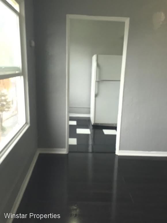 Foto del edificio - 437-443 Hartford Ave
