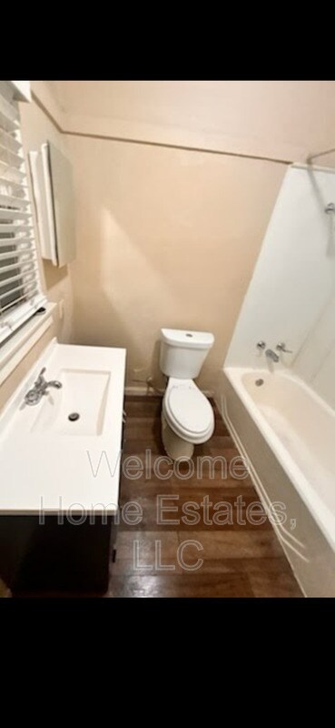Foto del edificio - 110 E Prince Rd