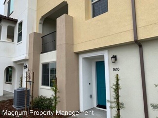 Building Photo - 4 br, 3.5 bath House - 1610 Holly Leaf Way