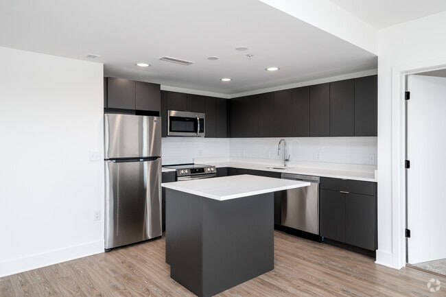 2BR, 2BA – 940SF - Kitchen - Bonsai Apartments