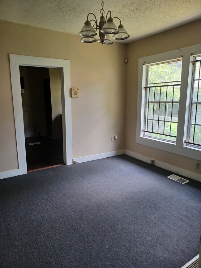 516 60th Pl, Fairfield, AL 35064 House Rental in Fairfield, AL