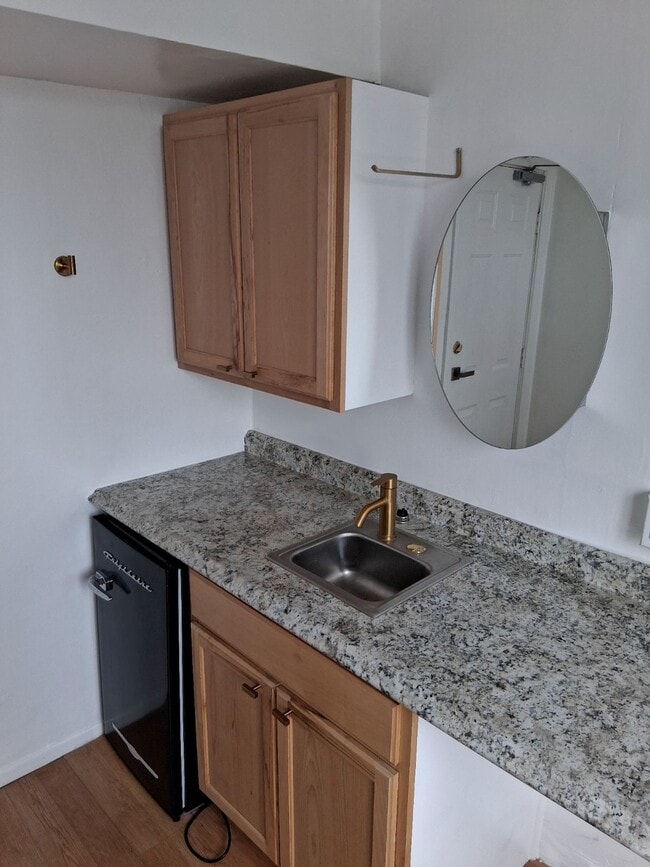 ESTUDIO - 101 Dudley Ave