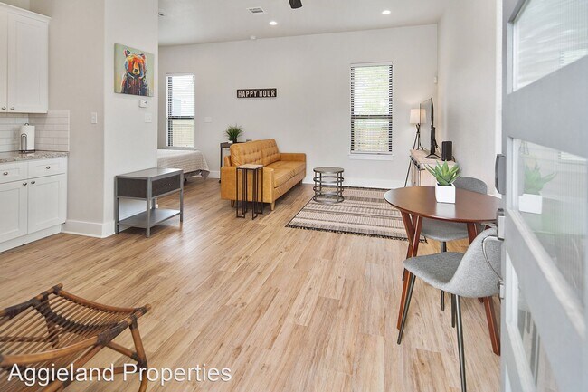 Foto del edificio - 1 br, 1 bath House - 1104 Arizona St