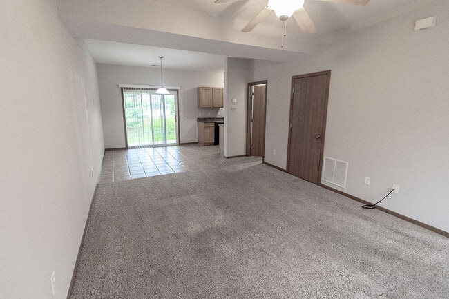 Building Photo - 1637 Citadel Dr