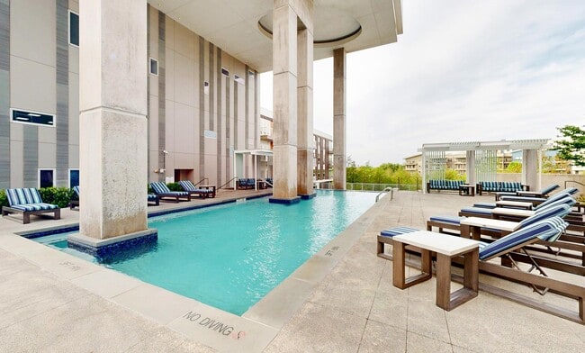 Foto del edificio - Fiori on Vitruvian Park®