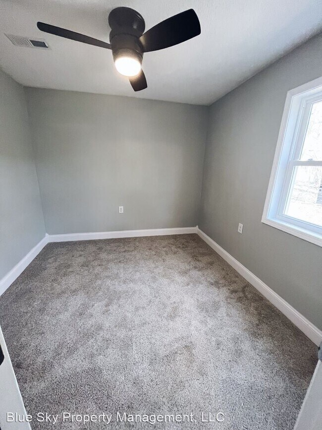 Foto del edificio - 3 br, 1 bath House - 1608 E. Harvard