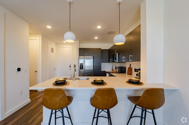 Kitchen with Modern Finishes - Midtown Highline